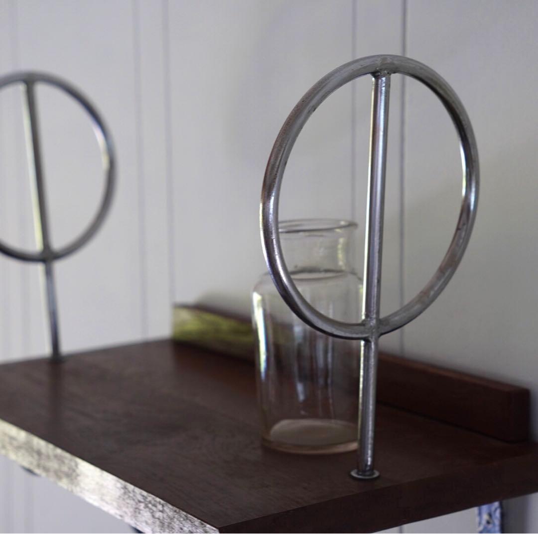 antique【wall shelf】シャビー　ブラケット　飾り棚　欅　無垢材