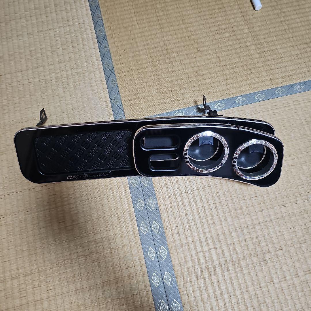 ギャルソン フロントテーブル