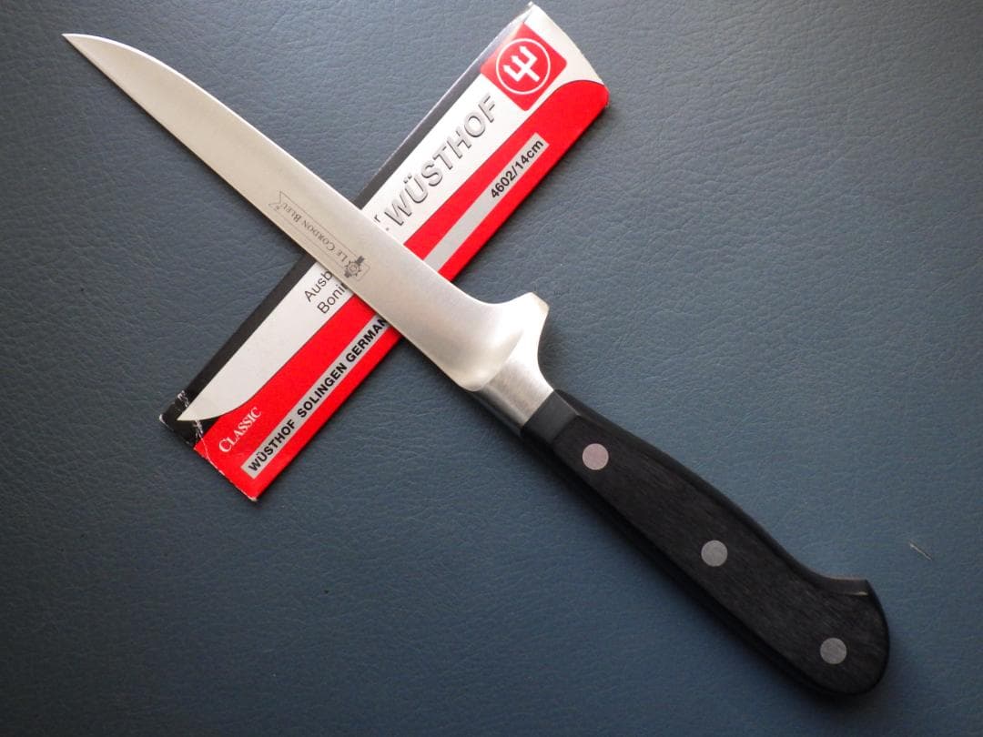 ヴォストフ・クラシック 4602/14cm骨スキナイフ包丁ゾーリンゲン鋼
