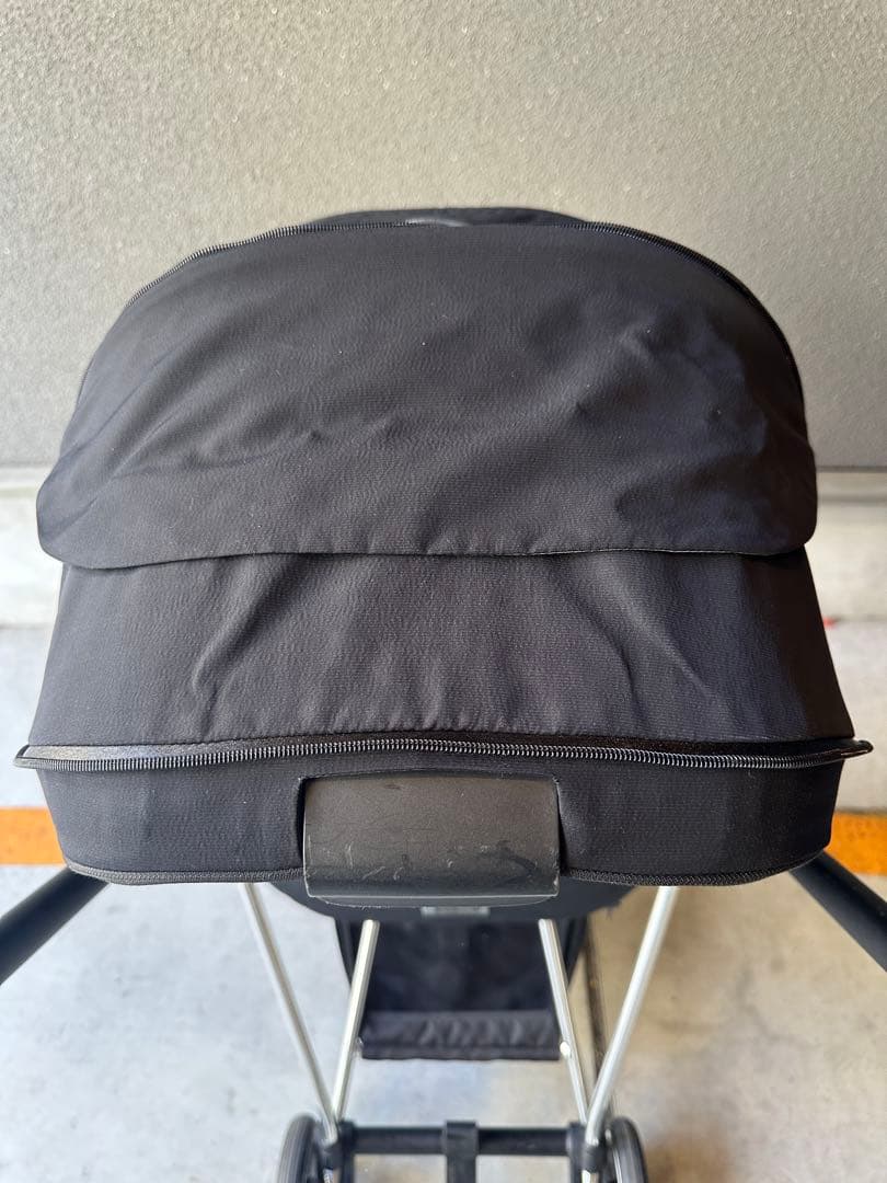 サイベックスミオスJP3 クローム　ブラウン　伊勢丹限定カラー　cybex
