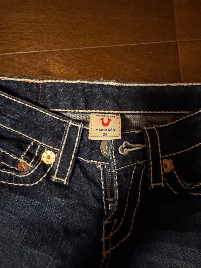 True Religion フレアパンツ ダークブルー