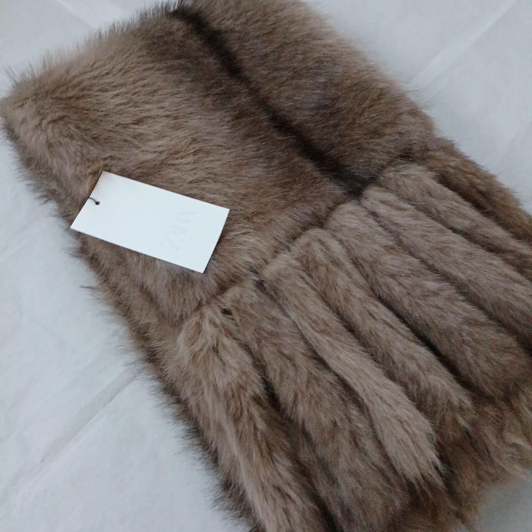 完売品 ZARA フェイクファー フリンジ付き プレーンスカーフ ストール