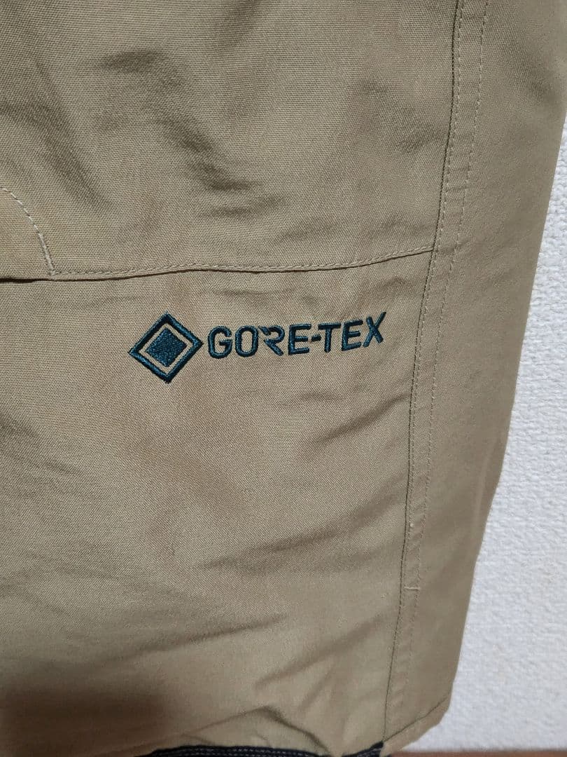 バートン　リザーブ　ビブパンツ　GORE-TEX　２L　ビブ　Sサイズ