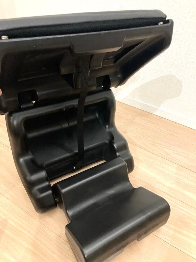 新品未使用　トヨタ純正　オットマン