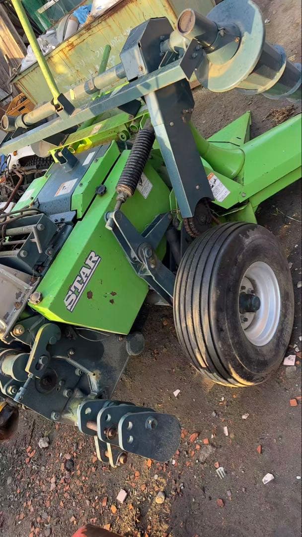 スター コーンハーベスターMFH3200 2条刈 とうもろこし飼料55～80馬力