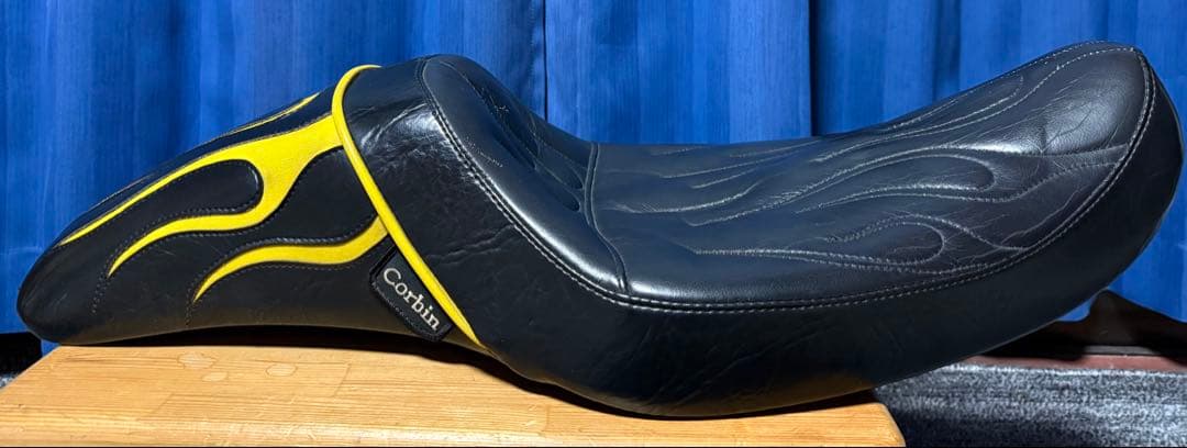 Jesus ハーレー スポーツスター Corbin コルビン ソロシート