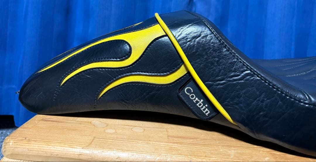 Jesus ハーレー スポーツスター Corbin コルビン ソロシート