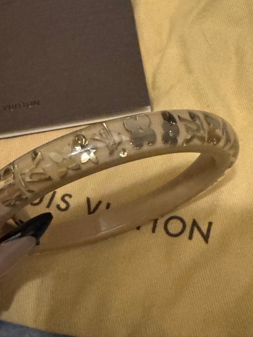 Louis Vuitton バングル クリア ゴールド