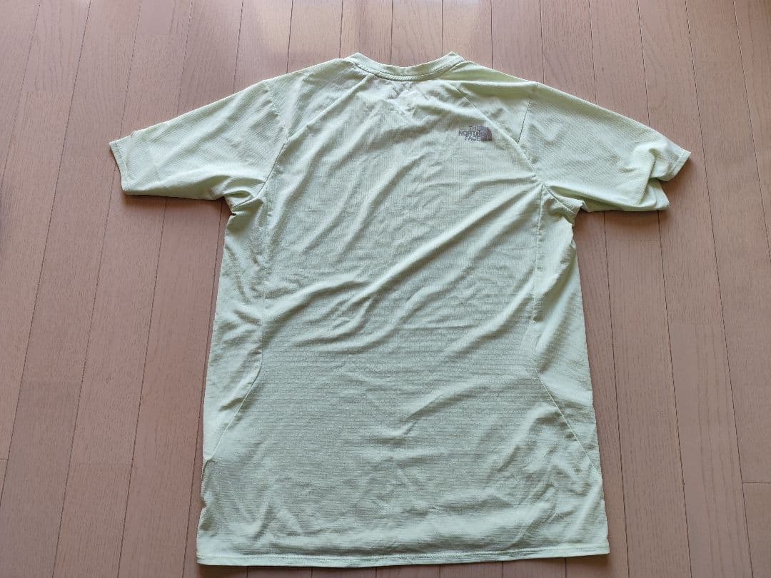 THE NORTH FACE ブラックショーツ Tシャツ2枚 Mサイズボトル