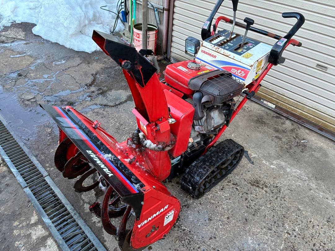 配送OK ヤンマー除雪機 8馬力 70cm幅 HST YSR82H ホンダヤマハ