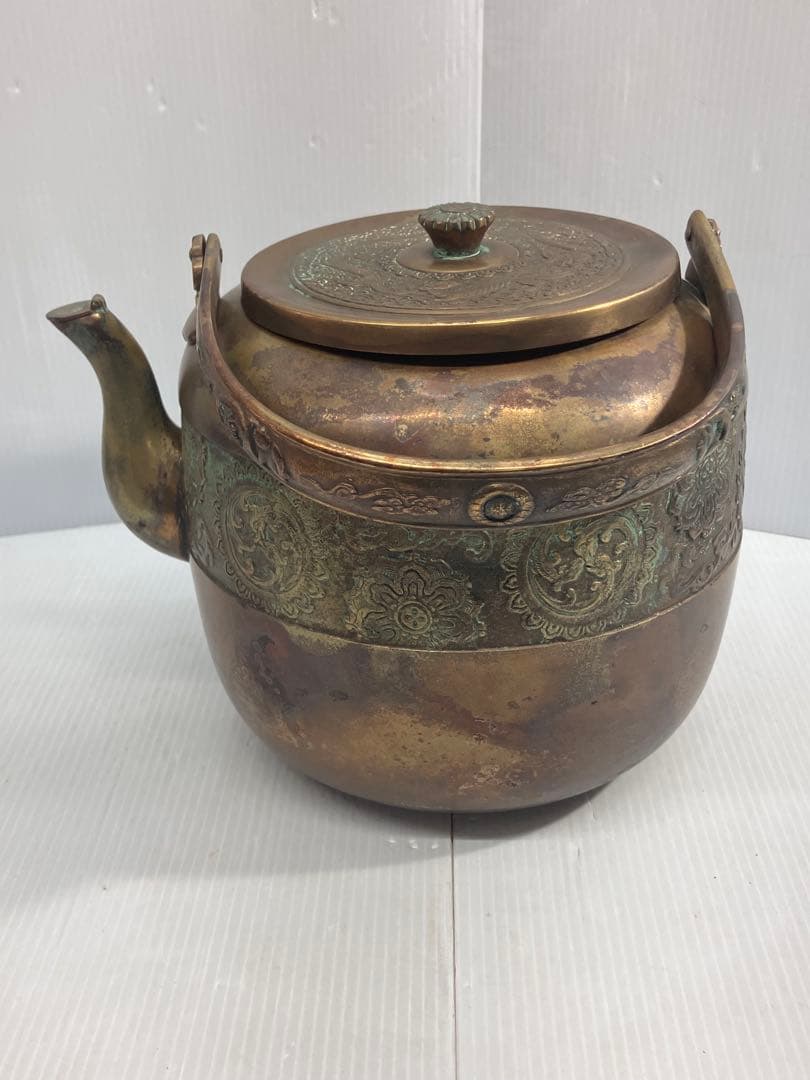 【時代物】銅製 薬缶 水注 湯沸 煎茶道具 毛彫 花文 唐草 骨董品