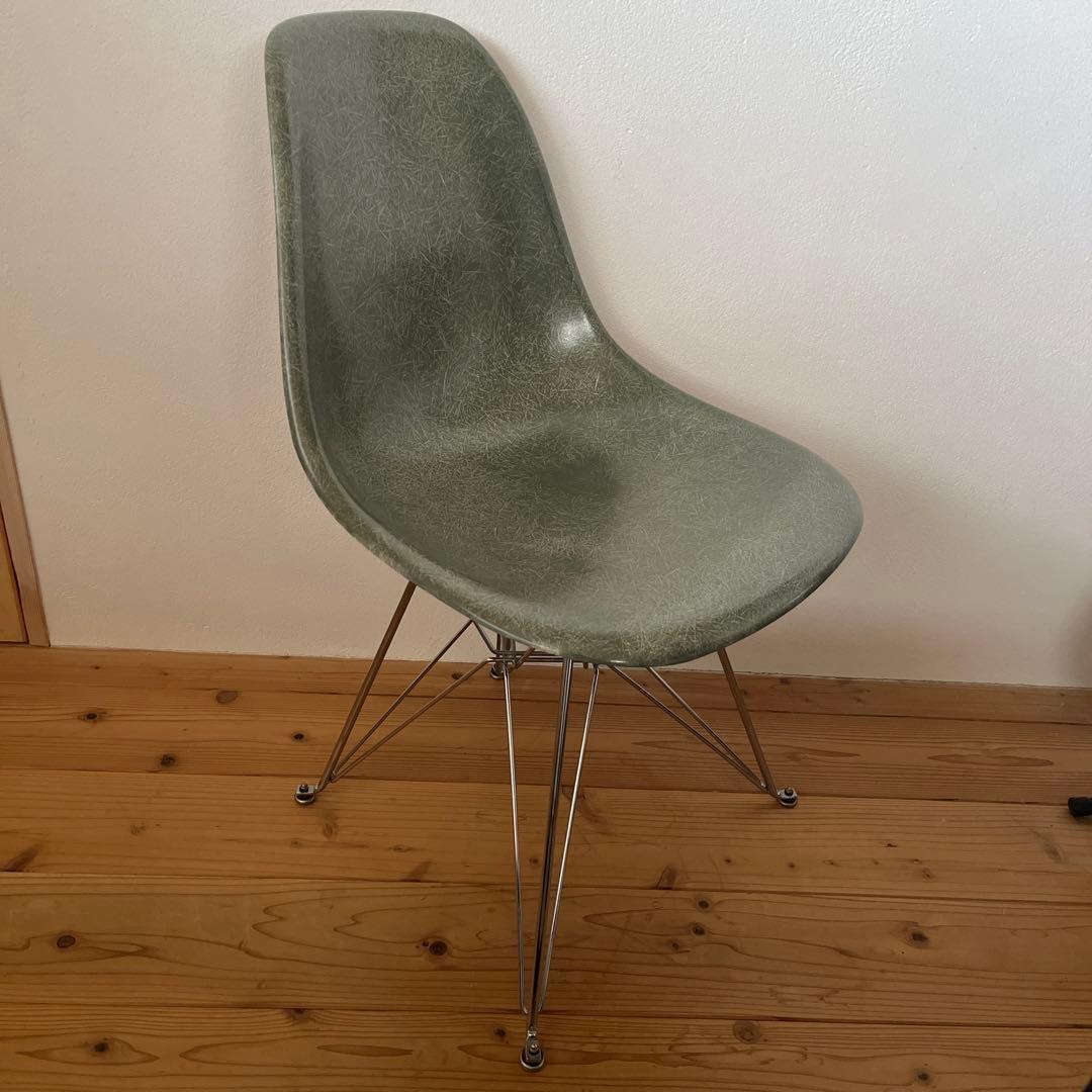 イームズ　モダニカ　MODERNICA サイドシェルチェア