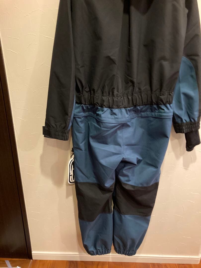 AIRBLASTER KOOK SUIT Mサイズ　新品
