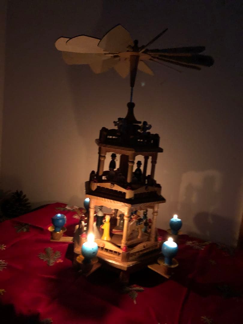 クリスマスピラミッド　クリスマスオブジェ　ドイツ製