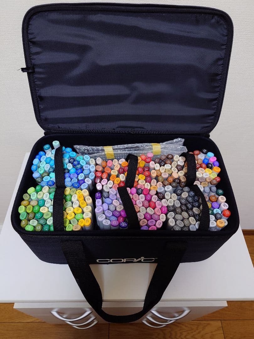 コピックスケッチ（３３９色）＆収納用品、その他