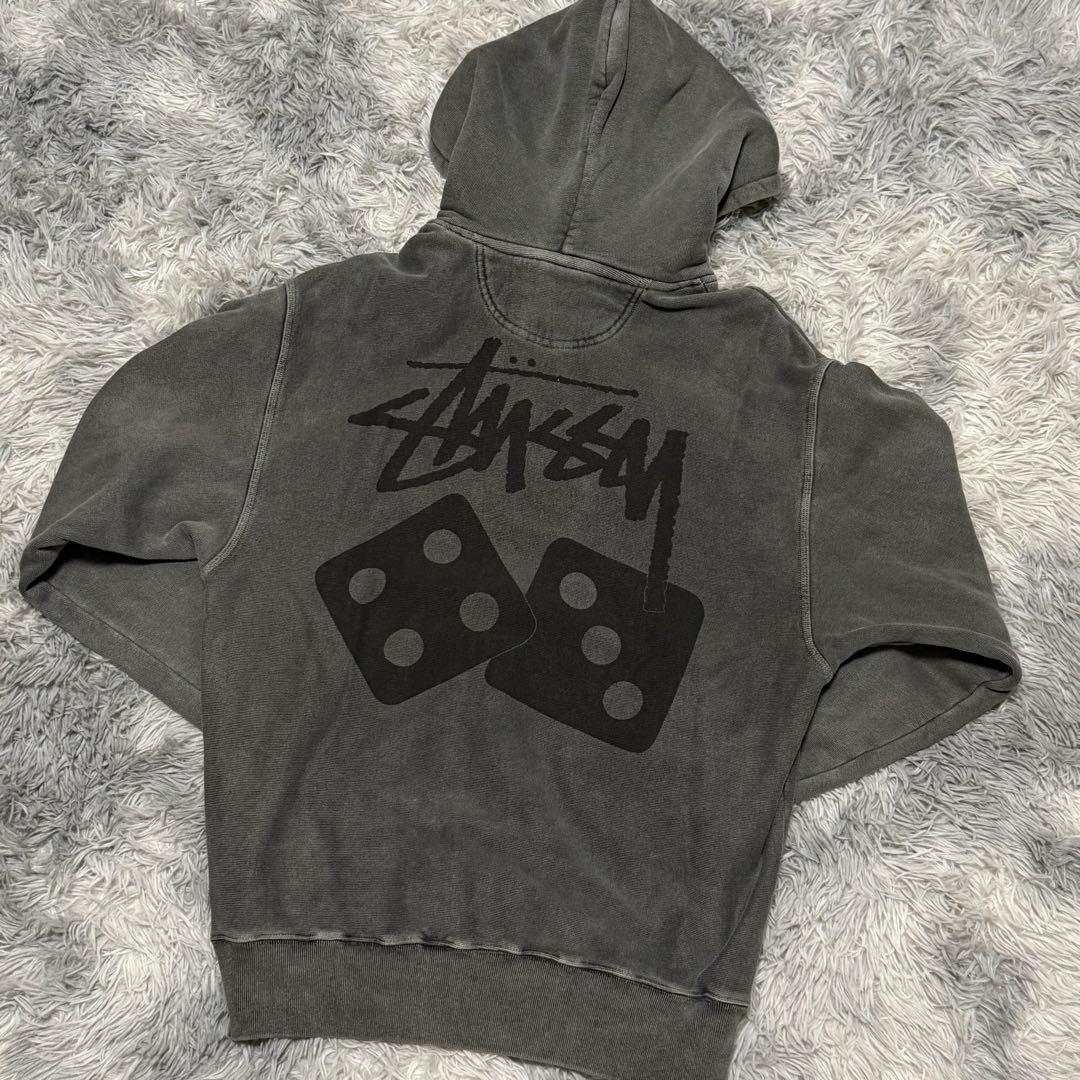 stussy パーカー　Lサイズ　即日発送！！！