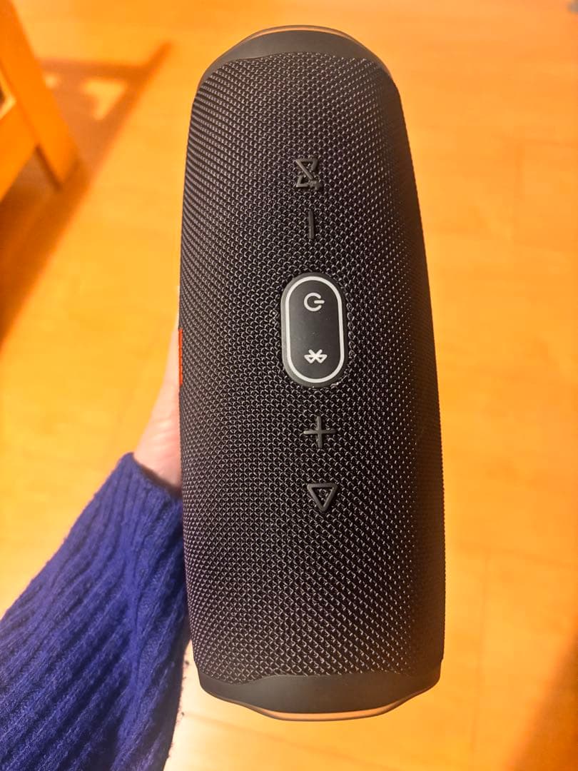JBL Charge 4 スピーカー