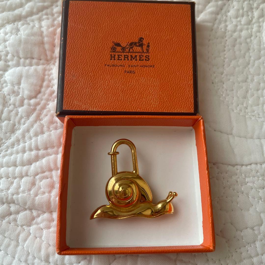 カデナ　カタツムリ　箱付き