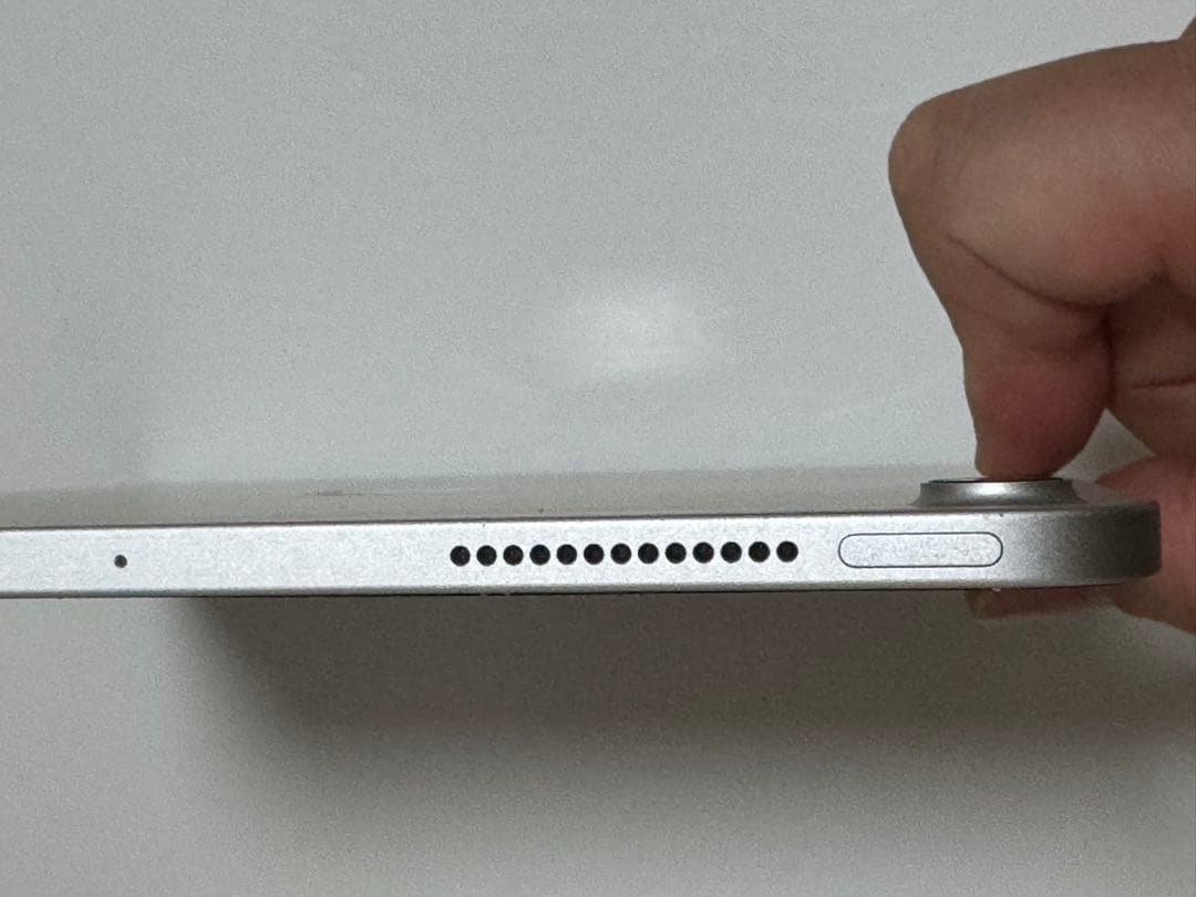 Apple iPad Pro 11インチ（第1世代） セルラーモデル