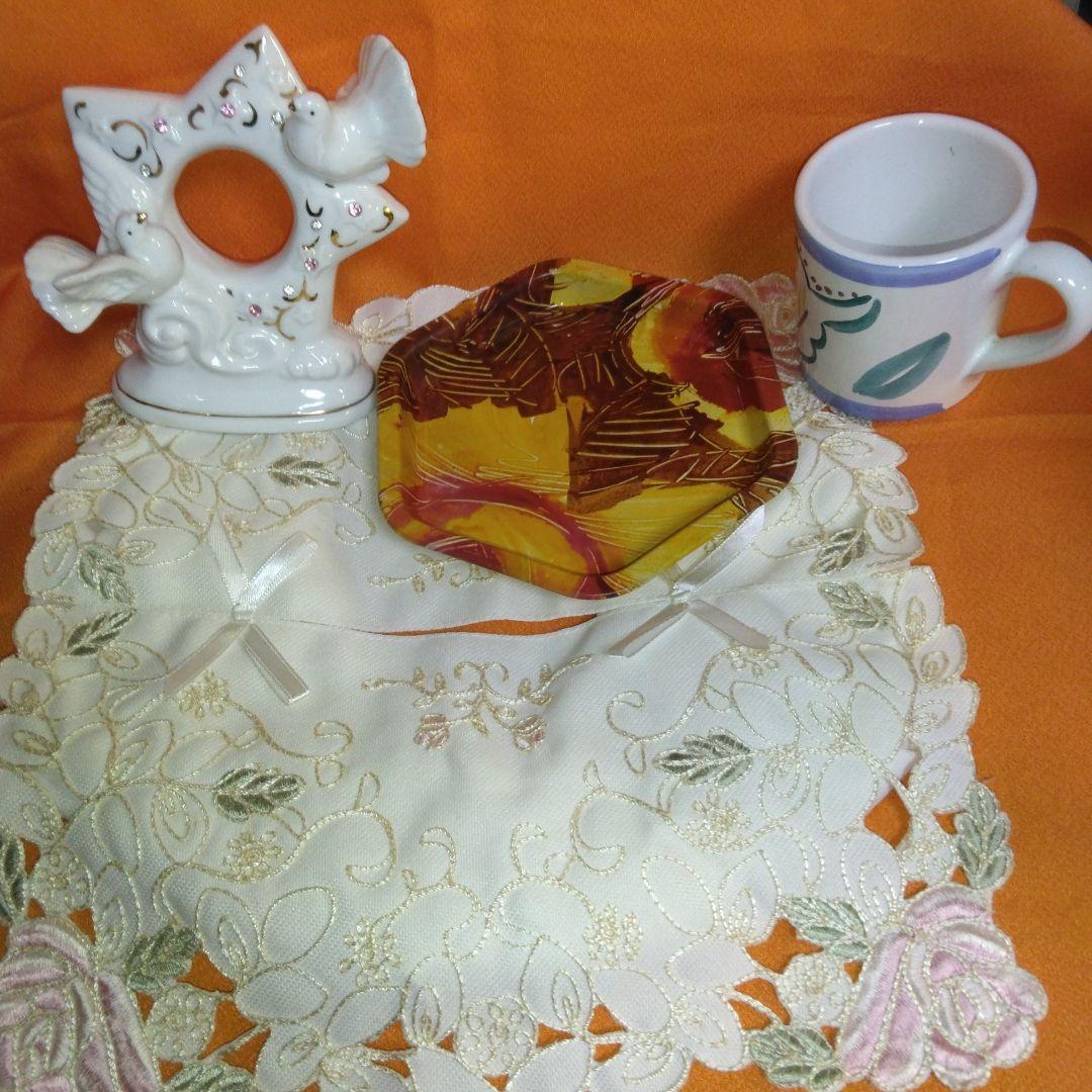 45年前のお盆～鳩の置物30年前スターバックスの　厚めカップ～ ティシューカバー