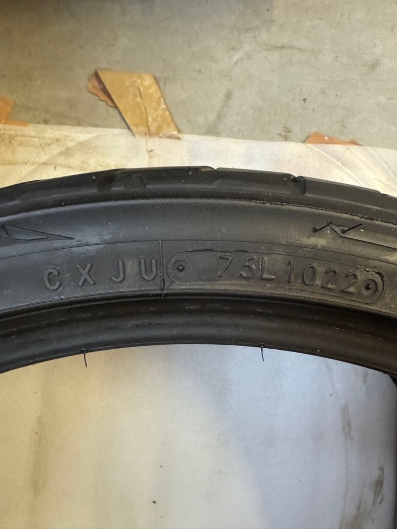 NITTO NT555 G2 275/30R20 2本