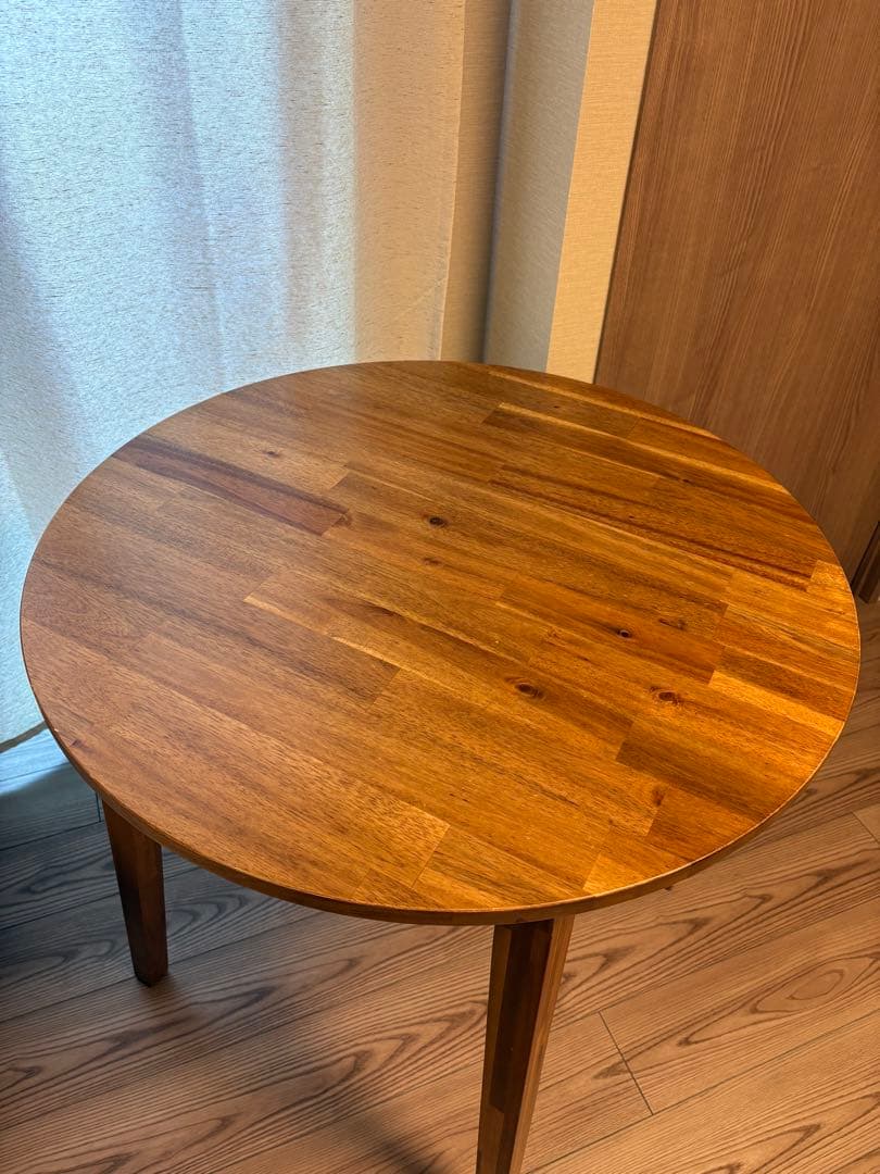 IKEAダイニングテーブル（ NACKANÄS ナッカンネース）