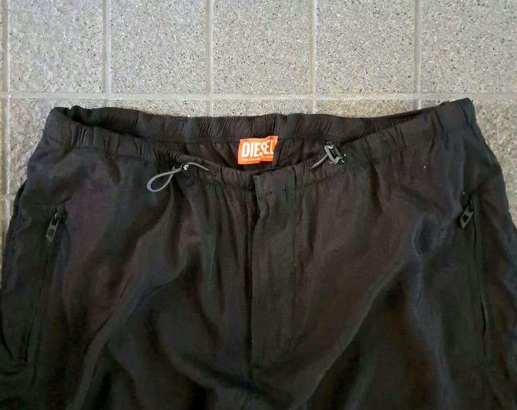 DIESELデザインパンツ