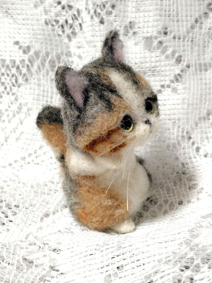 豆猫peco-lin 本革ティーカップ豆猫　三毛猫の子猫❁10日迄の価格❁