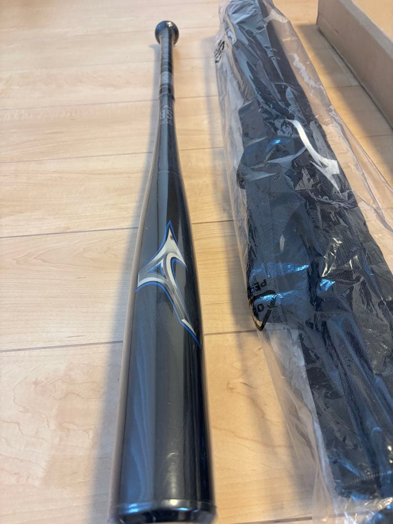 新品未使用！ビヨンド　レガシー　バット 83cm/710g ミズノ