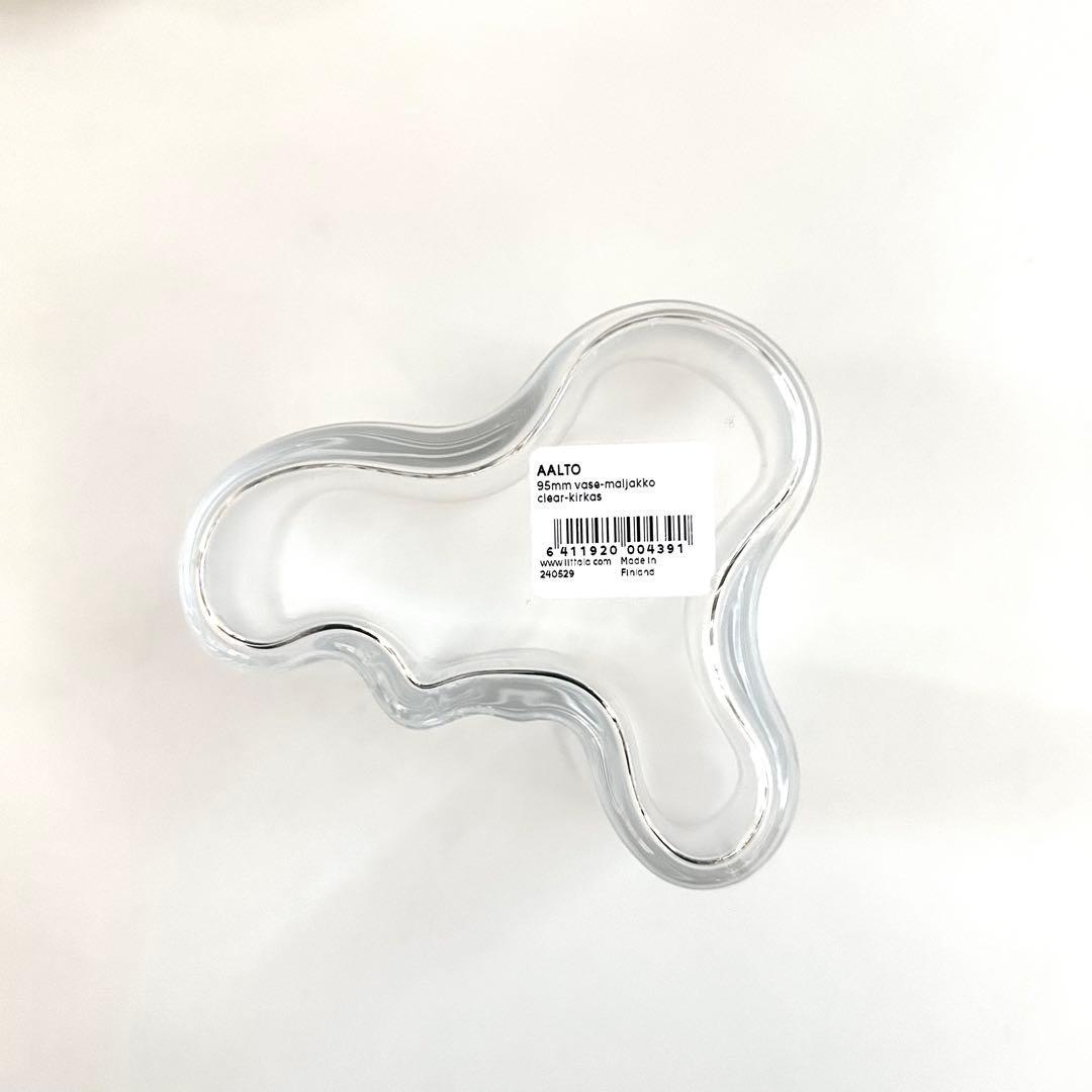新品イッタラアルヴァアアルト ベース95mm花瓶フラワーベース箱付