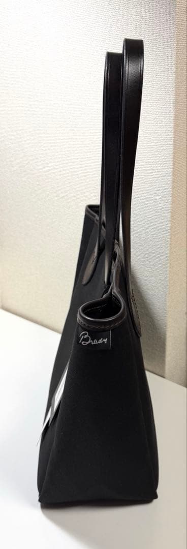 新品タグ付き　Brady トートバッグ　ブラック