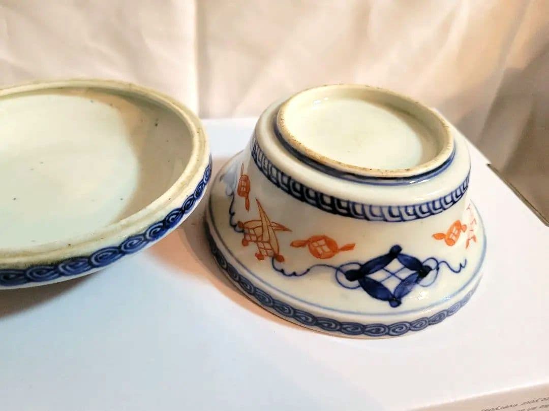 アンティーク品　陶器製　蓋付き碗