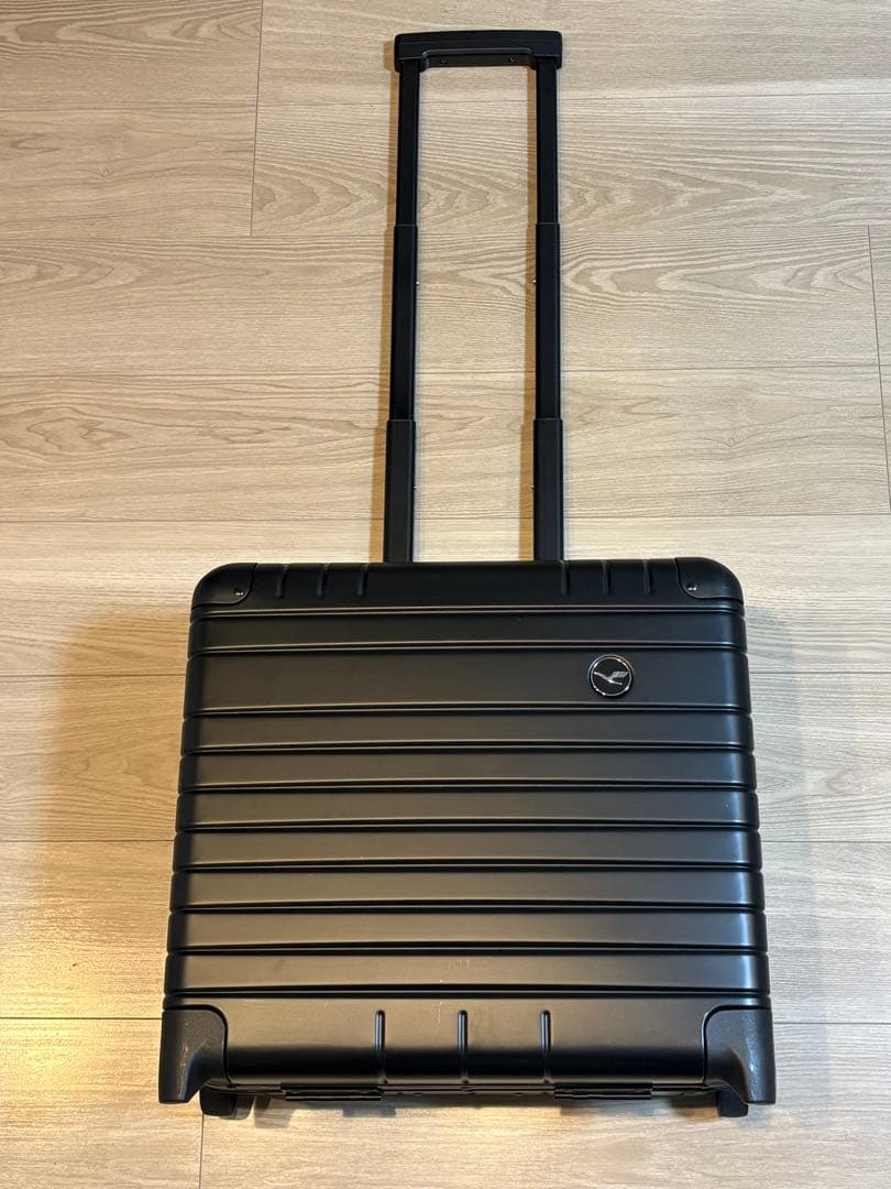 【ドイツ限定】ルフトハンザ　アルミニウム　パイロットケース　キャリー