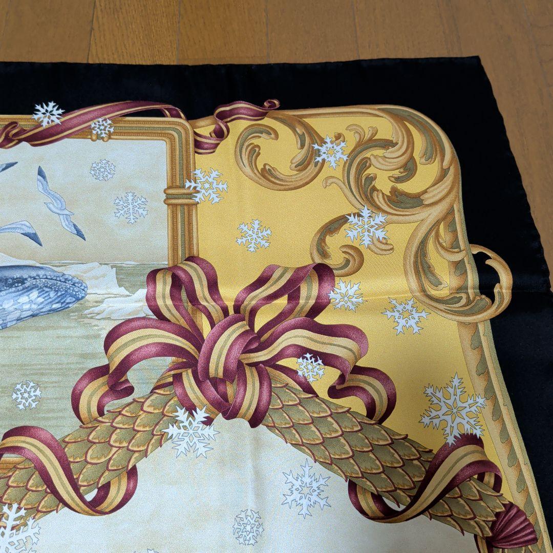 フェラガモ　FERRAGAMO　シルクスカーフ　アニマル柄　新品未使用