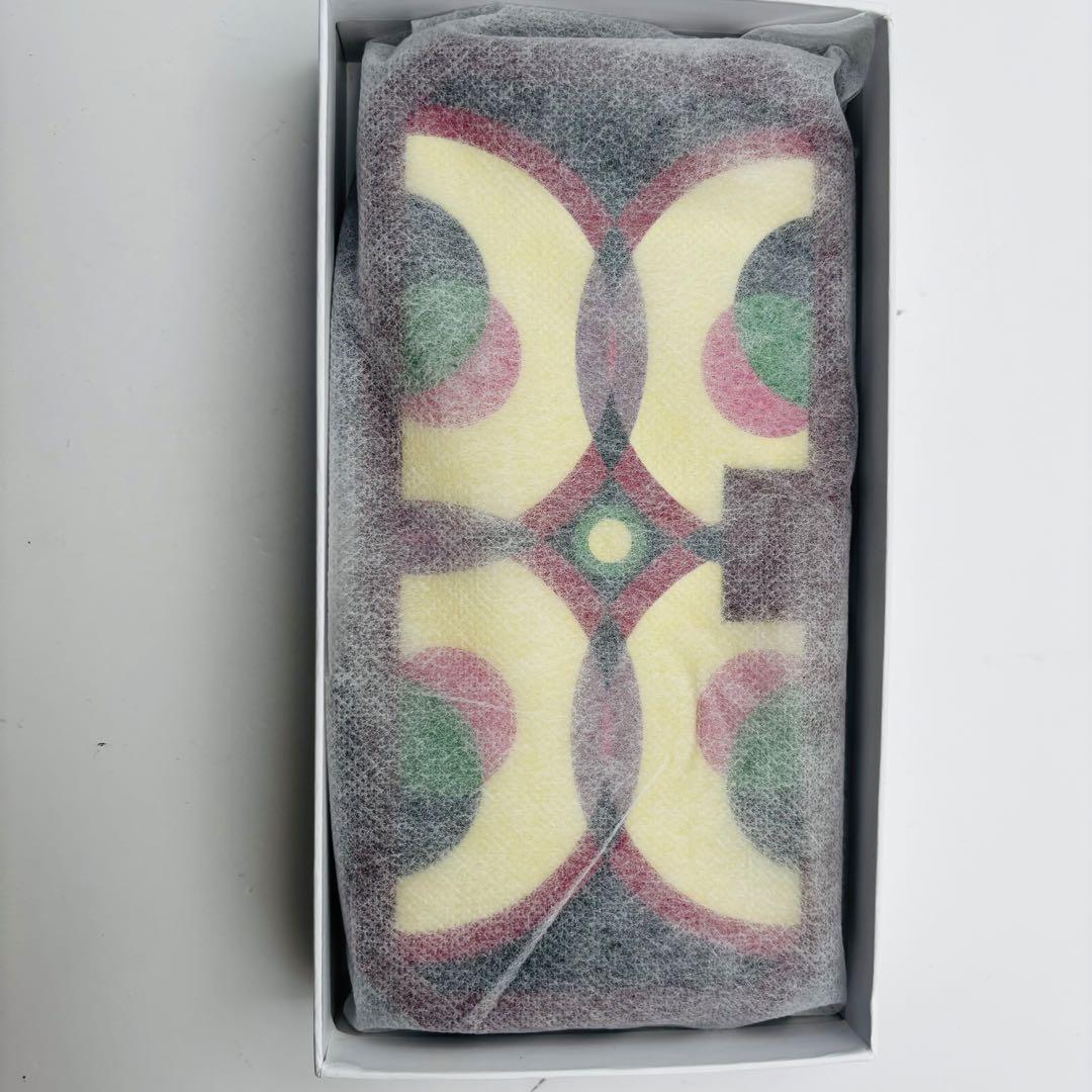 シビラ（Sybilla） ラウンドファスナー長財布