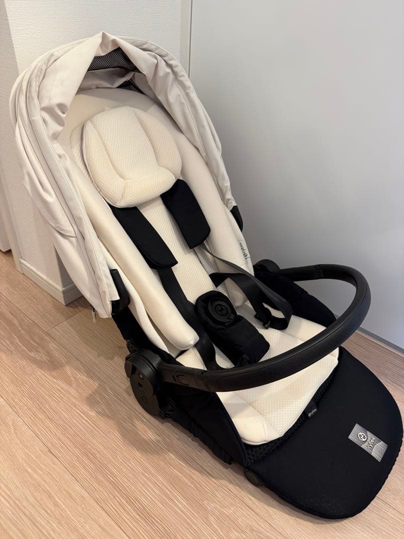 サイベックスメリオカーボン2025年式　椅子のみ