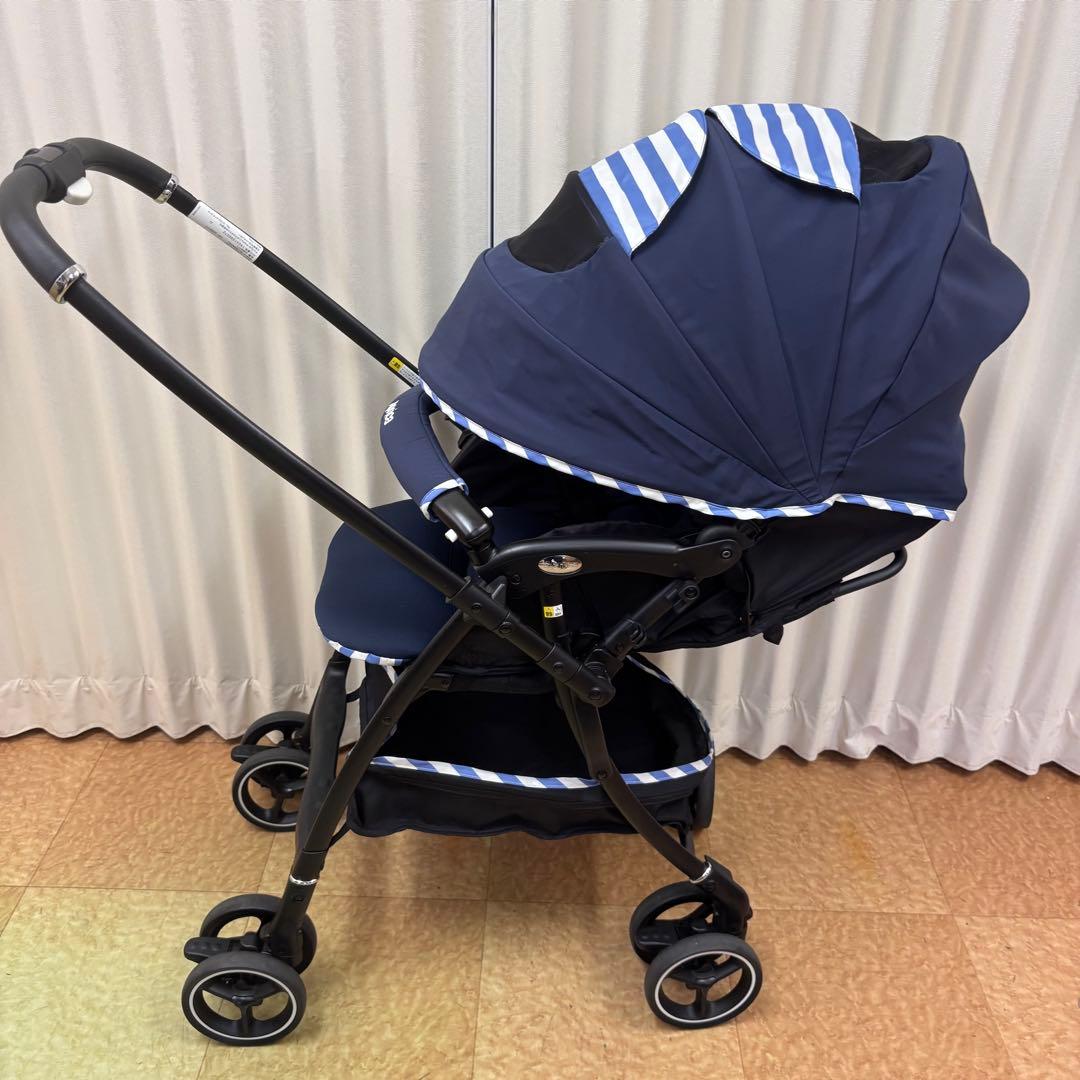 クリーニング済　☆綺麗☆　アップリカ　ラクーナエアー　ハイシート　革調ハンドル