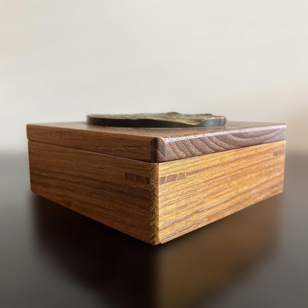 日展参与　彫刻家　三橋國民　彫金　金工　小物入れ　送料無料　総重量496.1g