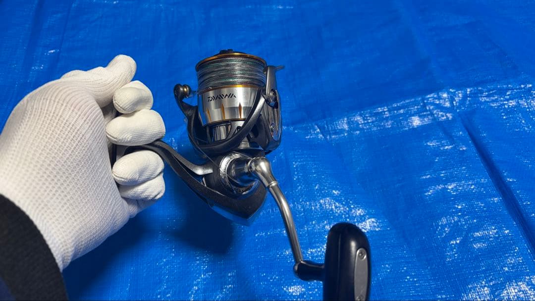 リール DAIWA FREAMS 4000