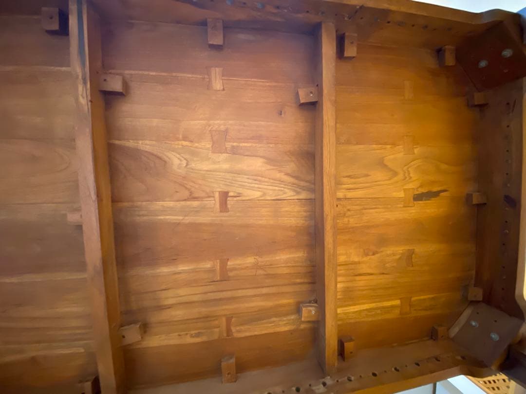 アジアン家具　アンティーク調ダイニングテーブル（椅子は付属しません）