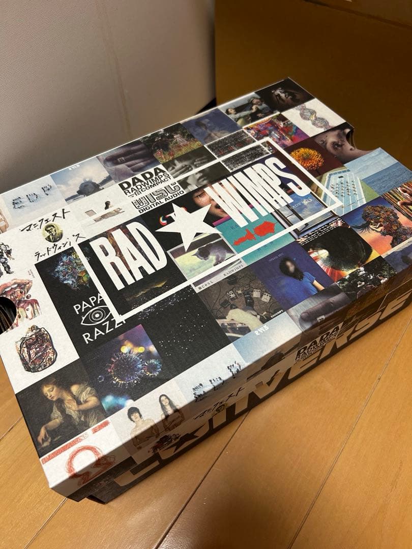 RADWIMPS コンバースコラボスニーカー