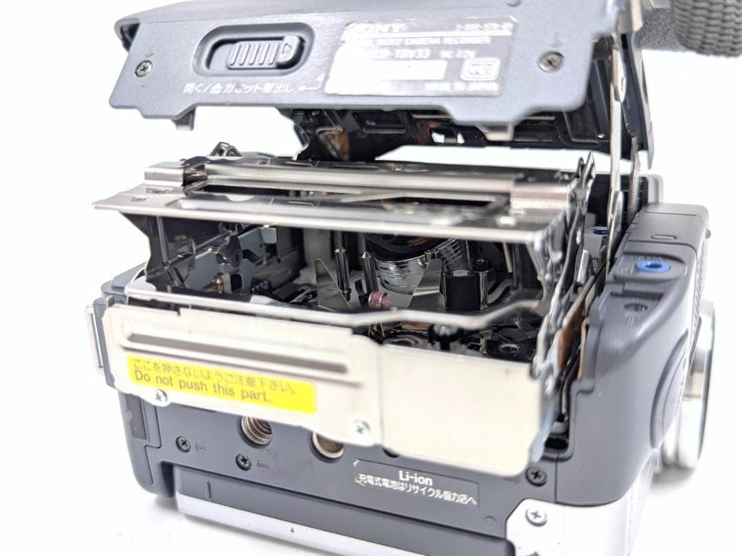 miniDVのダビングに！ SONY ビデオカメラ DCR-TRV33