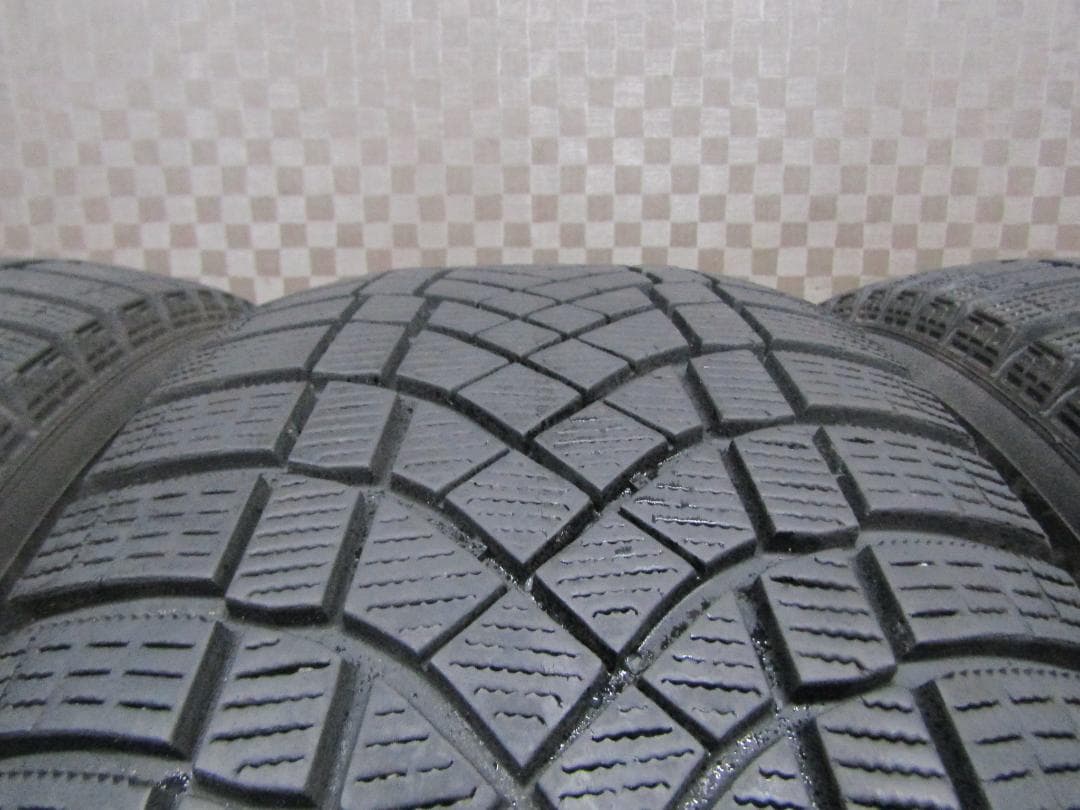 ☆送料込☆バリ溝☆2021年製☆ピレリ アイス ゼロ R 265/65R17