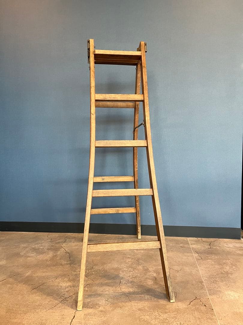 値下げ　ビンテージ家具　脚立　はしご　木　店舗什器　アンティーク　ステップラダー