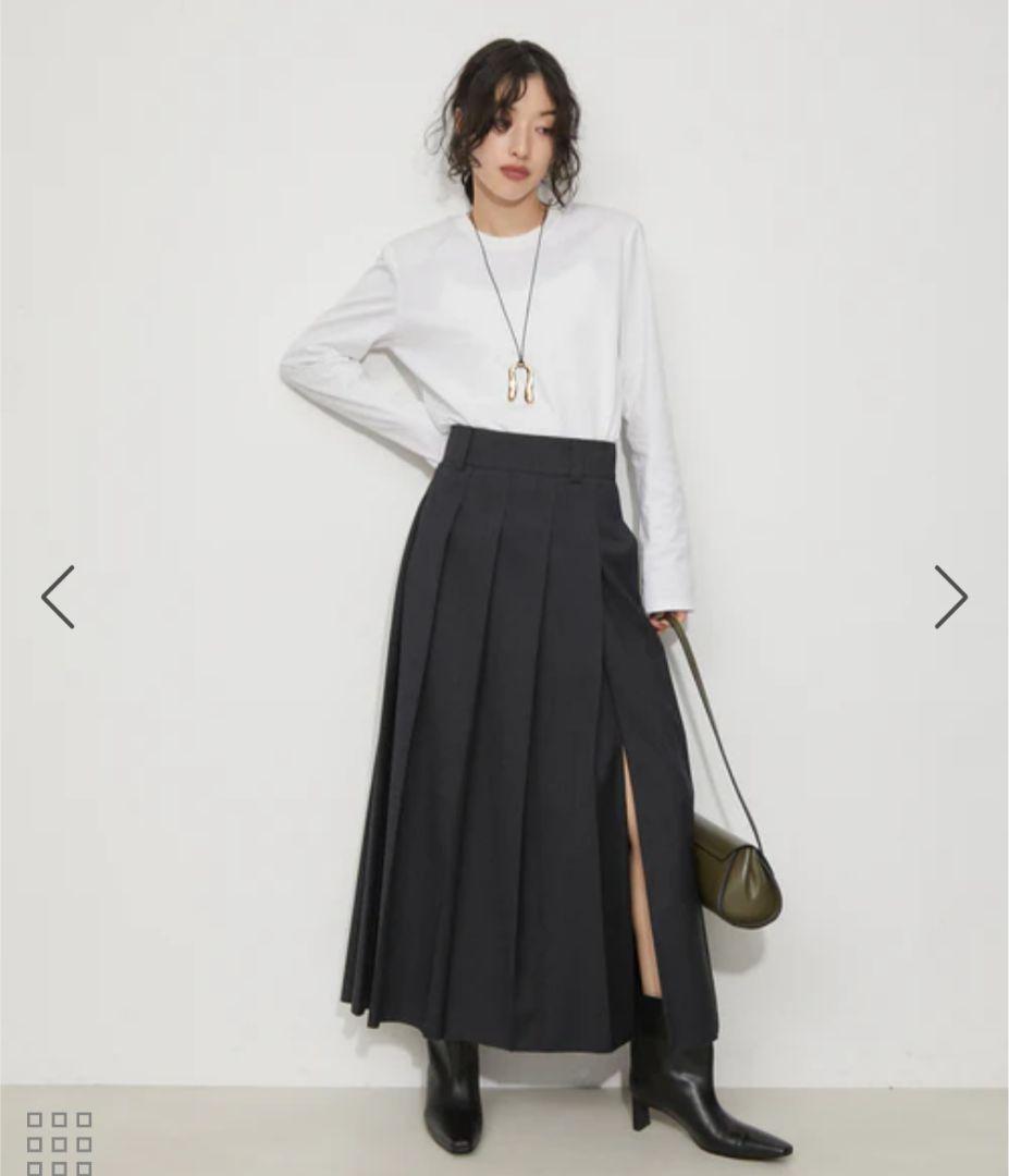 ADAM ET ROPÉ FEMME アダムエロペ フロントプリーツスカート