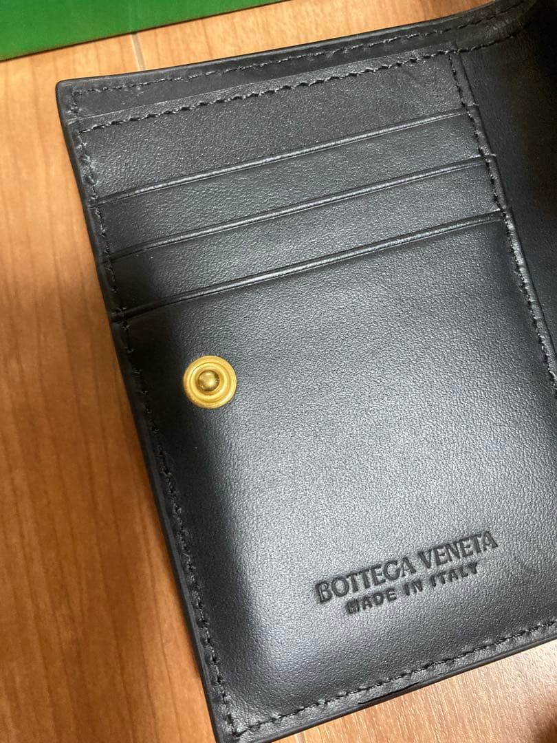 Bottega Veneta ブラック 二つ折り財布