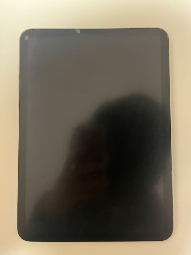 Apple iPad A16 シルバー 128GB 充電100%