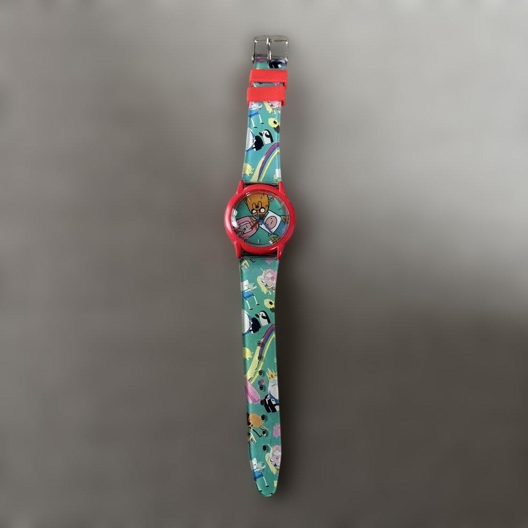 アドベンチャータイム　腕時計　デッドプール着用