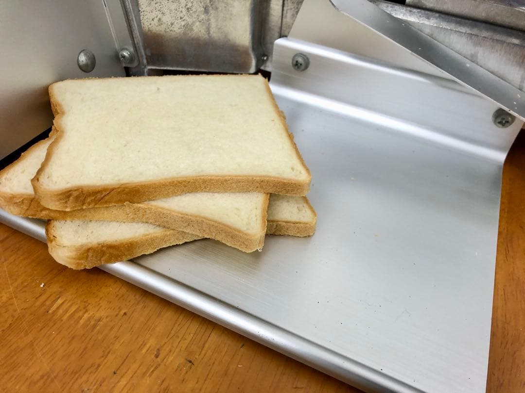 ー枚切りスライサー　パンスライサー　アルファ700 ALFA700 作動OK