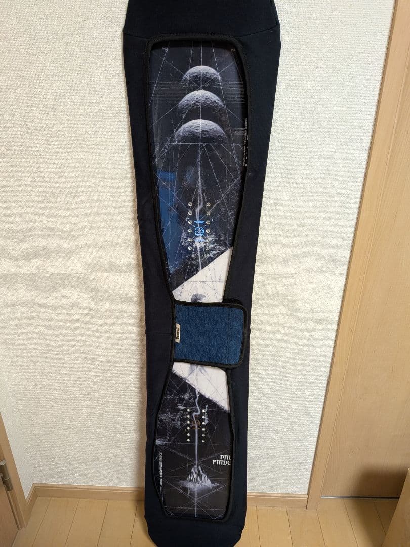CAPiTA スノーボード 宇宙デザイン